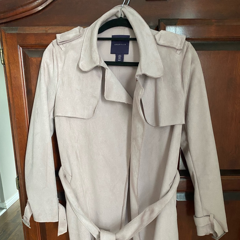 Amaryllis Women's Beige Trench Coat